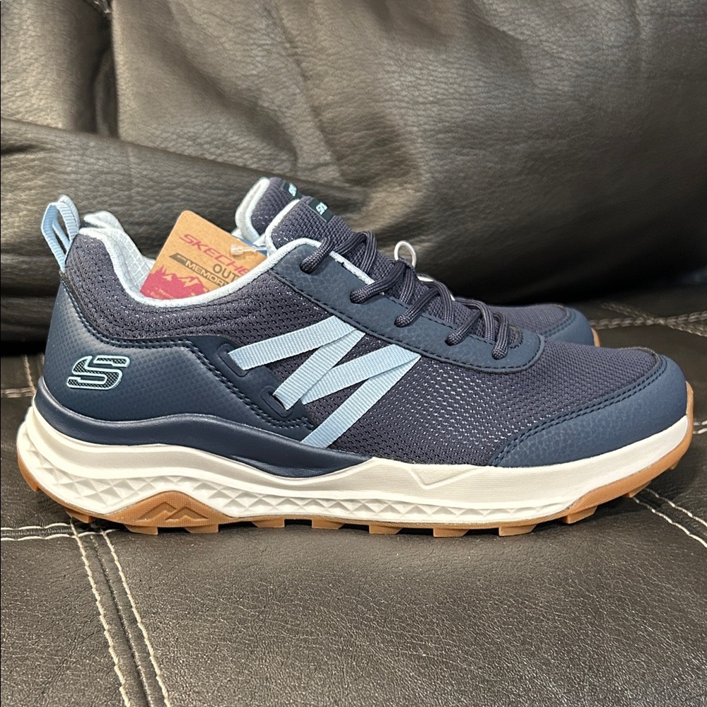 Skechers Navy and Light Blue Hiker Sneakers 8 - Picture 5 of 10